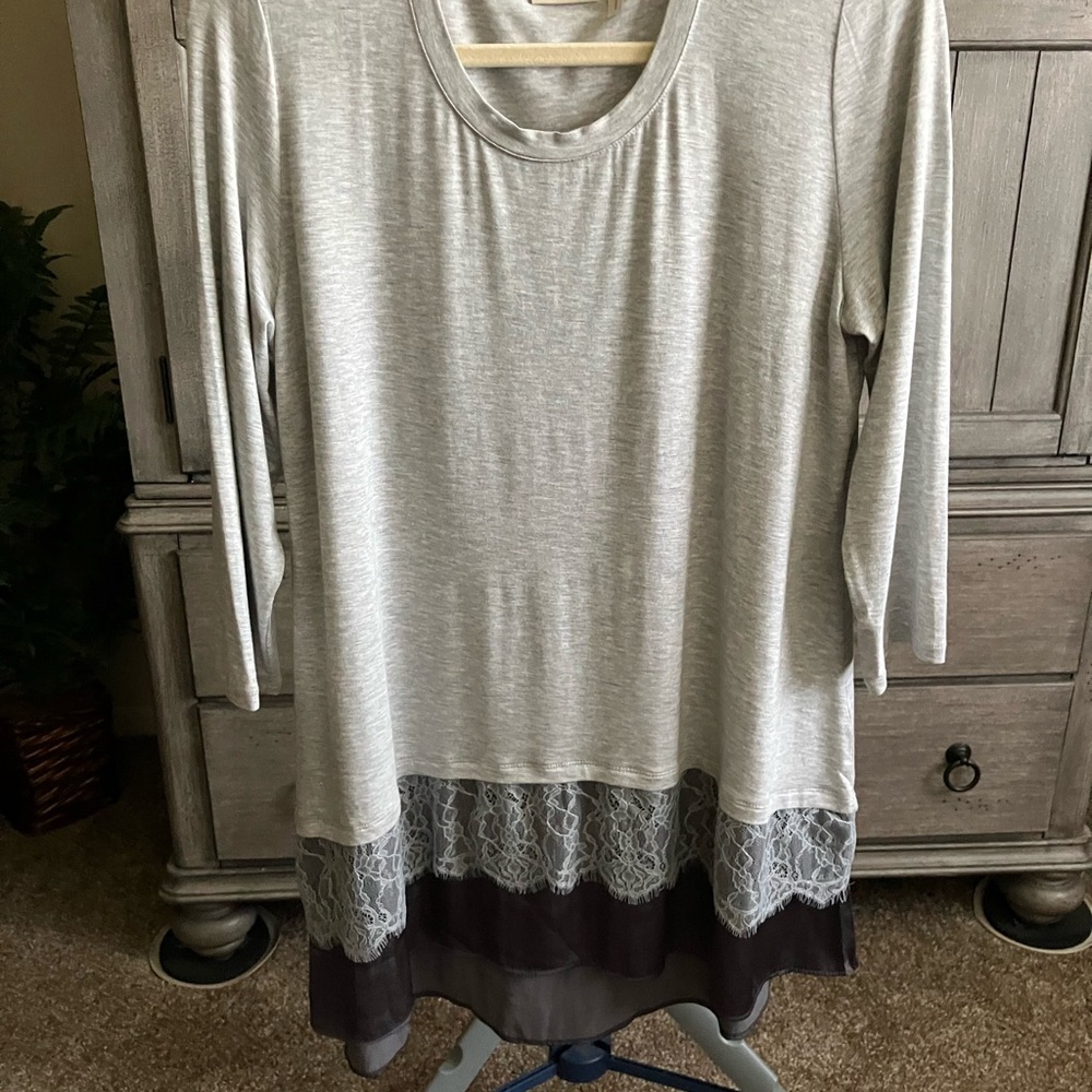 LOGO by Lori Goldstein Gray Asymmetrical 3/4 Sleeve Tunic